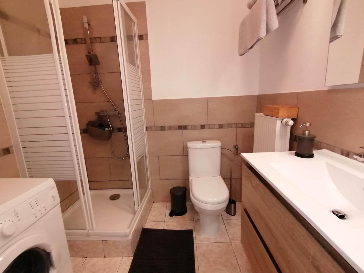 Superbe Appartement De 65M2 A 6061 Montignies-Sur-Sambre Charleroi Dış mekan fotoğraf