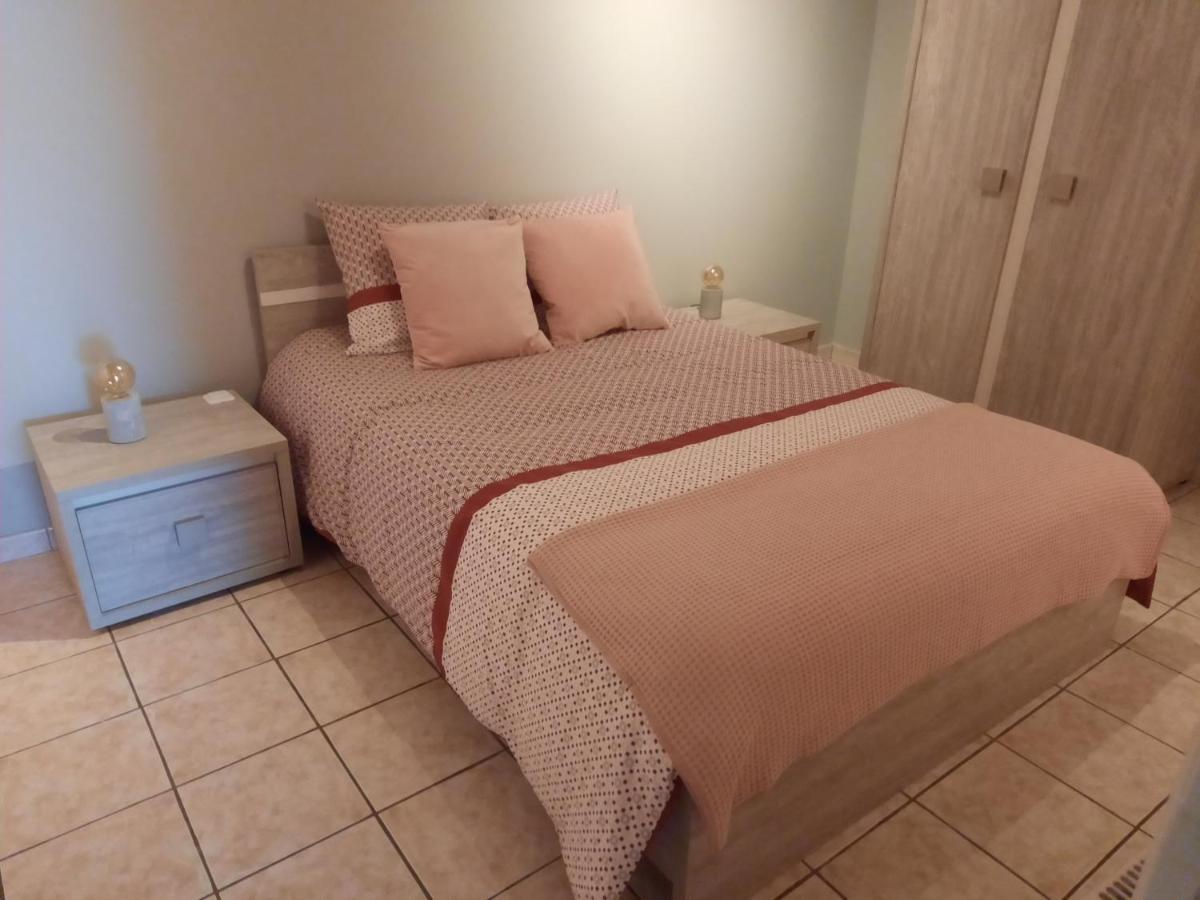 Superbe Appartement De 65M2 A 6061 Montignies-Sur-Sambre Charleroi Dış mekan fotoğraf
